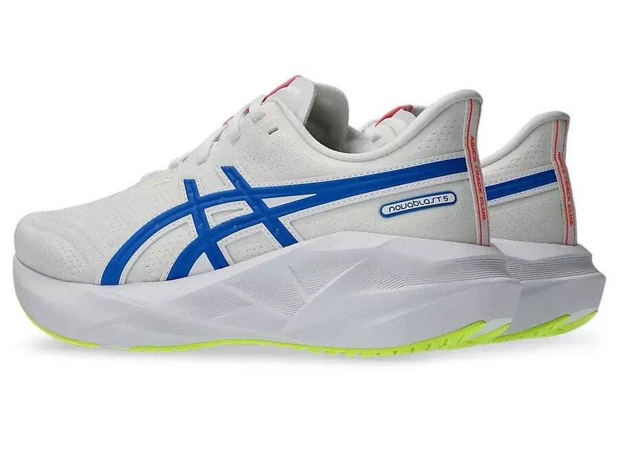 novablast 5 asics track club
