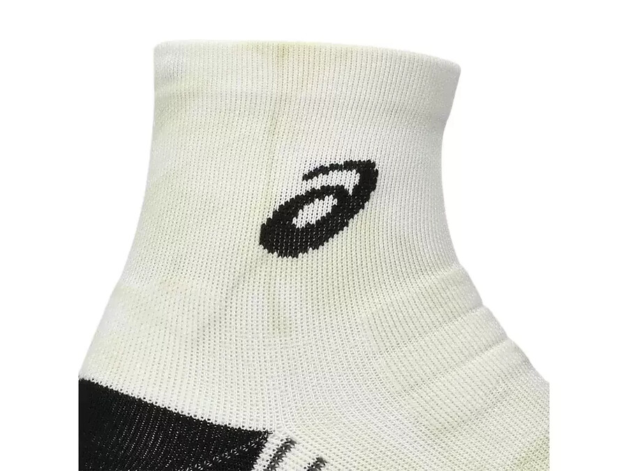 performance run quarter sock