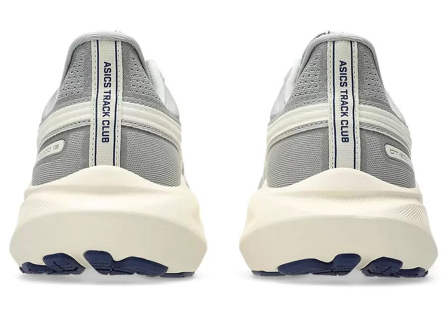 gt-2000 13 asics track club