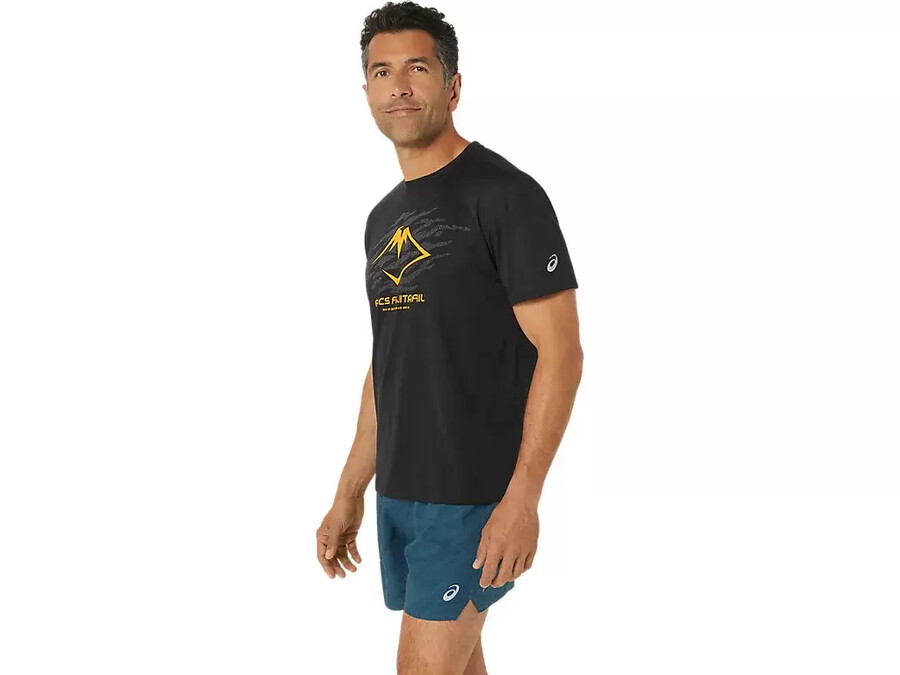 kurzarm-oberteil mit fujitrail-logo